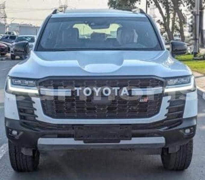 Big with watermark toyota land cruiser savanne bel ombre 8159