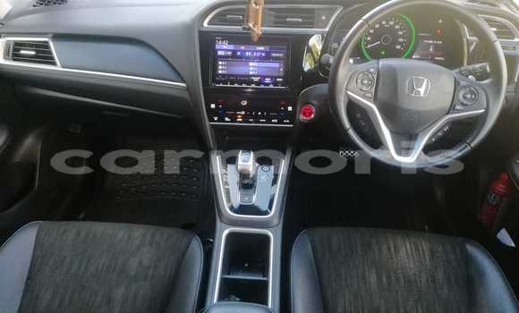Buy Used Honda Shuttle Silver Car in Quatre Bornes in Plaines Wilhems District Buy Used Honda Shuttle Silver Car in Quatre Bornes in Plaines Wilhems District