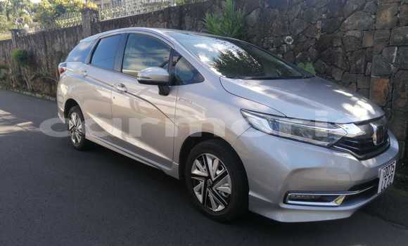 Buy Used Honda Shuttle Silver Car in Quatre Bornes in Plaines Wilhems District Buy Used Honda Shuttle Silver Car in Quatre Bornes in Plaines Wilhems District