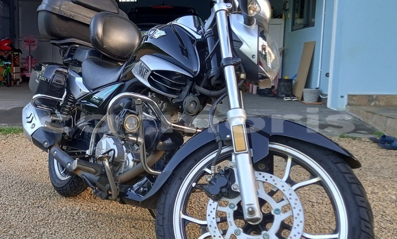 Acheter Occasion Moto Suzuki GN Noir à Triolet, Pamplempousses Acheter Occasion Moto Suzuki GN Noir à Triolet, Pamplempousses