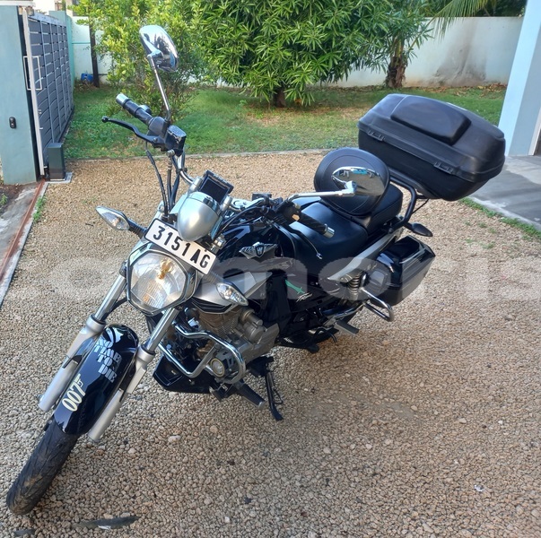 Big with watermark suzuki gn pamplempousses triolet 8163