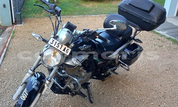 Acheter Occasion Moto Suzuki GN Noir à Triolet, Pamplempousses Acheter Occasion Moto Suzuki GN Noir à Triolet, Pamplempousses