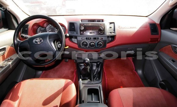 Buy Import Toyota Hilux Red Car in Import - Dubai in Agalega Islands Buy Import Toyota Hilux Red Car in Import - Dubai in Agalega Islands