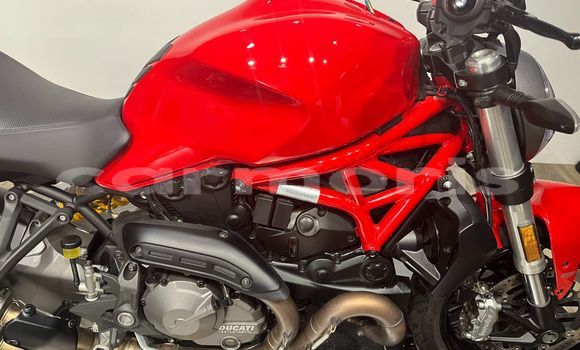 Acheter Import Moto Ducati Monster Autre à Baie du Tombeau, Pamplemousses District Acheter Import Moto Ducati Monster Autre à Baie du Tombeau, Pamplemousses District