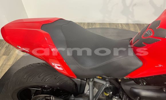 Acheter Import Moto Ducati Monster Autre à Baie du Tombeau, Pamplemousses District Acheter Import Moto Ducati Monster Autre à Baie du Tombeau, Pamplemousses District