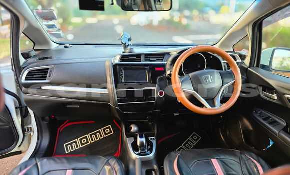 Buy Used Honda fit White Car in Port Louis in Port Louis District