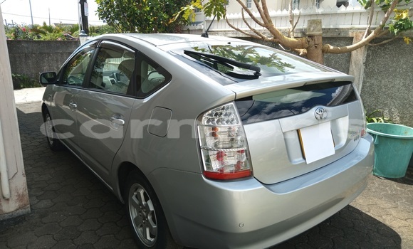 Buy Used Toyota Prius Silver Car in Quatre Bornes in Plaines Wilhems District Buy Used Toyota Prius Silver Car in Quatre Bornes in Plaines Wilhems District