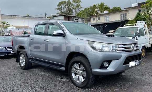 Buy Used Toyota Hilux Other Car in Tamarin in Black River District