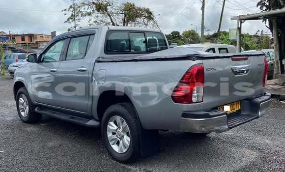 Buy Used Toyota Hilux Other Car in Tamarin in Black River District Buy Used Toyota Hilux Other Car in Tamarin in Black River District
