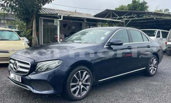 Buy Used Mercedes-Benz E200 Other Car in Tamarin in Black River District Buy Used Mercedes-Benz E200 Other Car in Tamarin in Black River District