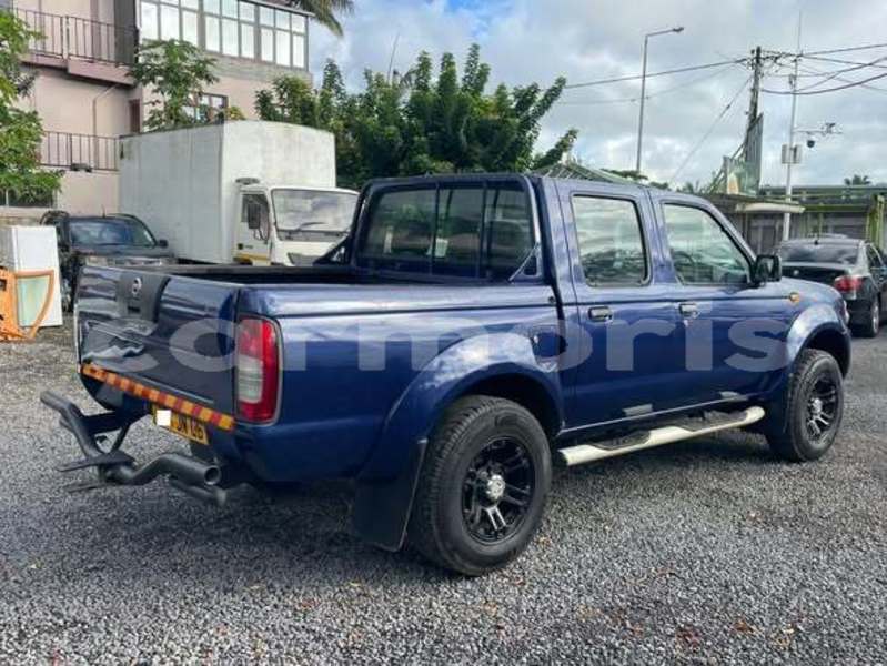 Big with watermark nissan hardbody black river district tamarin 8212