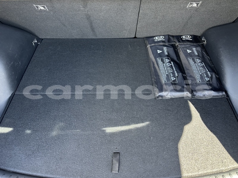 Big with watermark kia carens plaines wilhems district vacoas phoenix 8219