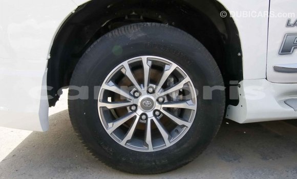 Buy Import Toyota Prado White Car in Import - Dubai in Agalega Islands Buy Import Toyota Prado White Car in Import - Dubai in Agalega Islands