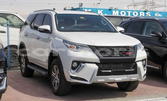 Buy Import Toyota Fortuner White Car in Import - Dubai in Agalega Islands Buy Import Toyota Fortuner White Car in Import - Dubai in Agalega Islands