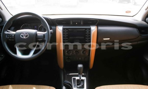 Buy Import Toyota Fortuner White Car in Import - Dubai in Agalega Islands Buy Import Toyota Fortuner White Car in Import - Dubai in Agalega Islands