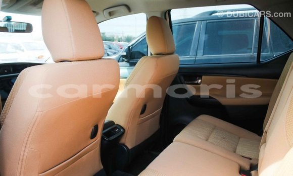 Buy Import Toyota Fortuner White Car in Import - Dubai in Agalega Islands Buy Import Toyota Fortuner White Car in Import - Dubai in Agalega Islands