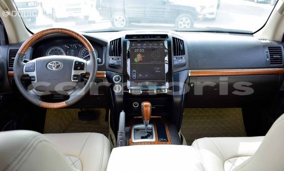 Buy Import Toyota Land Cruiser Other Car in Import - Dubai in Agalega Islands Buy Import Toyota Land Cruiser Other Car in Import - Dubai in Agalega Islands
