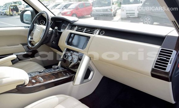 Buy Import Land Rover Range Rover White Car in Import - Dubai in Agalega Islands Buy Import Land Rover Range Rover White Car in Import - Dubai in Agalega Islands
