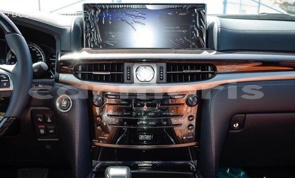 Acheter Import Voiture Lexus LX Blanc à Import - Dubai, Îles Agalega Acheter Import Voiture Lexus LX Blanc à Import - Dubai, Îles Agalega