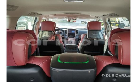 Buy Import Toyota Land Cruiser Black Car in Import - Dubai in Agalega Islands Buy Import Toyota Land Cruiser Black Car in Import - Dubai in Agalega Islands