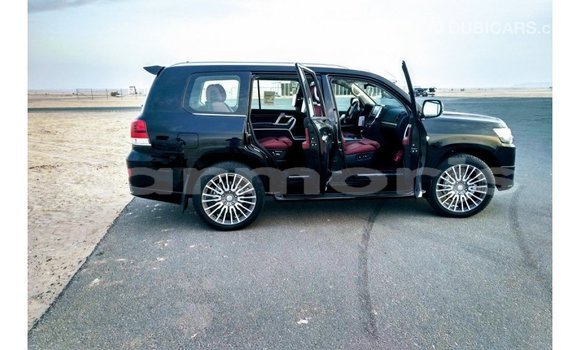 Buy Import Toyota Land Cruiser Black Car in Import - Dubai in Agalega Islands Buy Import Toyota Land Cruiser Black Car in Import - Dubai in Agalega Islands