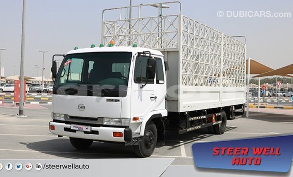 Buy Import Nissan Evalia White Truck in Import - Dubai in Agalega Islands Buy Import Nissan Evalia White Truck in Import - Dubai in Agalega Islands