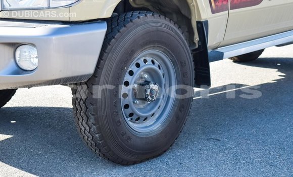 Buy Import Toyota Land Cruiser Beige Car in Import - Dubai in Agalega Islands Buy Import Toyota Land Cruiser Beige Car in Import - Dubai in Agalega Islands