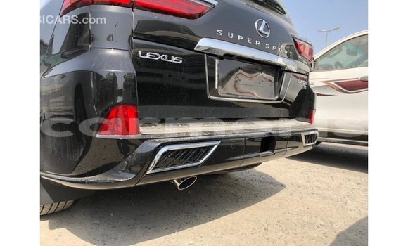 Acheter Import Voiture Lexus LX Noir à Import - Dubai, Îles Agalega Acheter Import Voiture Lexus LX Noir à Import - Dubai, Îles Agalega