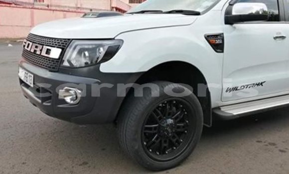 Buy Used Ford Ranger White Car in Rivière du Rempart in Rivière du Rempart District Buy Used Ford Ranger White Car in Rivière du Rempart in Rivière du Rempart District