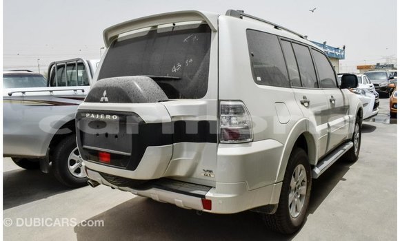 Buy Import Mitsubishi Pajero White Car in Import - Dubai in Agalega Islands Buy Import Mitsubishi Pajero White Car in Import - Dubai in Agalega Islands