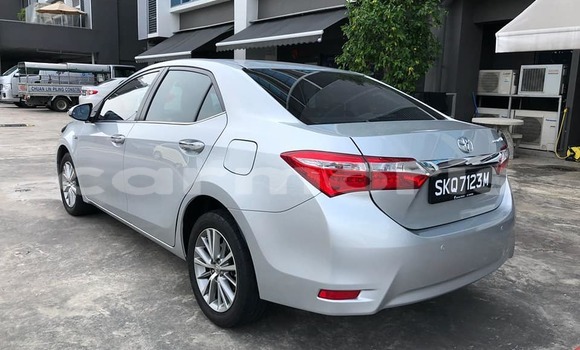 Buy Used Toyota Corolla Silver Car in Port Louis in Port Louis District Buy Used Toyota Corolla Silver Car in Port Louis in Port Louis District