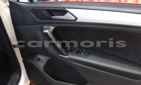Buy Used Volkswagen Tiguan White Car in Arsenal in Pamplemousses District Buy Used Volkswagen Tiguan White Car in Arsenal in Pamplemousses District