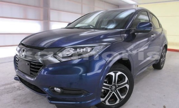 Buy Used Honda vezel Blue Car in Port Louis in Port Louis District