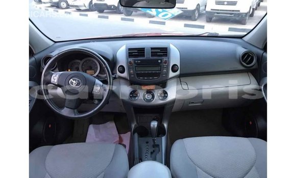 Buy Import Toyota HiAce Red Truck in Import - Dubai in Agalega Islands Buy Import Toyota HiAce Red Truck in Import - Dubai in Agalega Islands