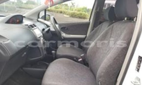 Buy Used Toyota Vitz White Car in Beau Bassin–Rose Hill in Plaines Wilhems District Buy Used Toyota Vitz White Car in Beau Bassin–Rose Hill in Plaines Wilhems District