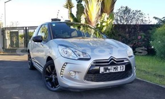 Buy Used Citroen DS3 Silver Car in Beau Bassin–Rose Hill in Plaines Wilhems District Buy Used Citroen DS3 Silver Car in Beau Bassin–Rose Hill in Plaines Wilhems District