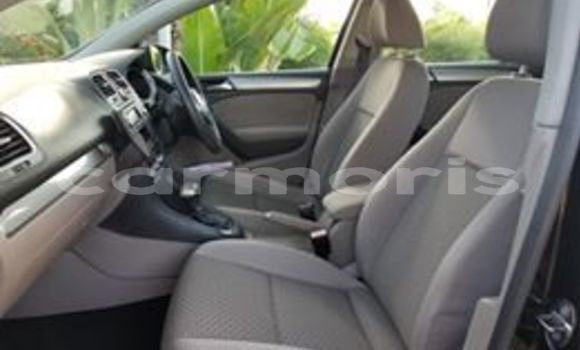 Buy Used Volkswagen Golf Blue Car in Beau Bassin–Rose Hill in Plaines Wilhems District Buy Used Volkswagen Golf Blue Car in Beau Bassin–Rose Hill in Plaines Wilhems District