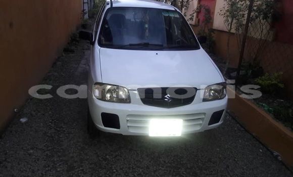 Buy Used Suzuki Alto White Car in Centre de Flacq in Flacq District