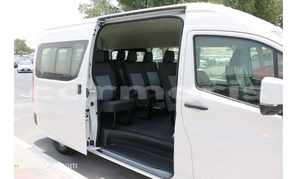 Buy Import Toyota Hiace White Car in Import - Dubai in Agalega Islands Buy Import Toyota Hiace White Car in Import - Dubai in Agalega Islands