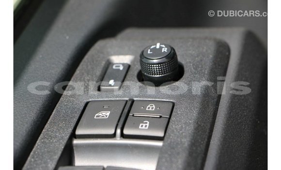 Buy Import Toyota Hiace White Car in Import - Dubai in Agalega Islands Buy Import Toyota Hiace White Car in Import - Dubai in Agalega Islands