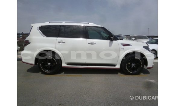 Acheter Import Voiture Nissan Patrol Blanc à Import - Dubai, Îles Agalega Acheter Import Voiture Nissan Patrol Blanc à Import - Dubai, Îles Agalega