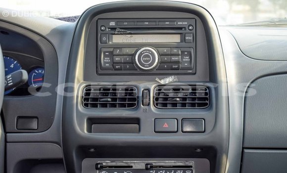 Buy Import Nissan NP 300 White Car in Import - Dubai in Agalega Islands Buy Import Nissan NP 300 White Car in Import - Dubai in Agalega Islands